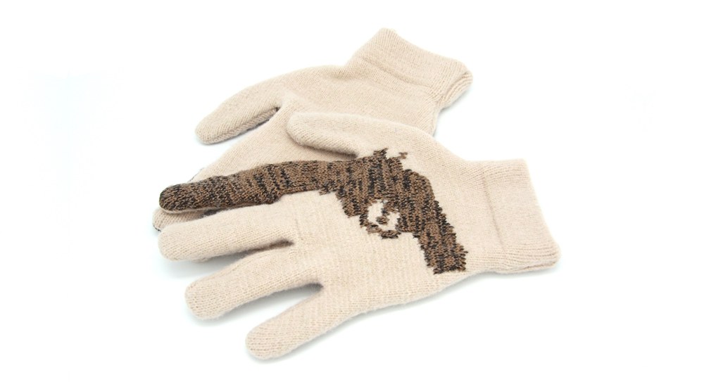 Striiiipes - Cashmere Gun Gloves 2